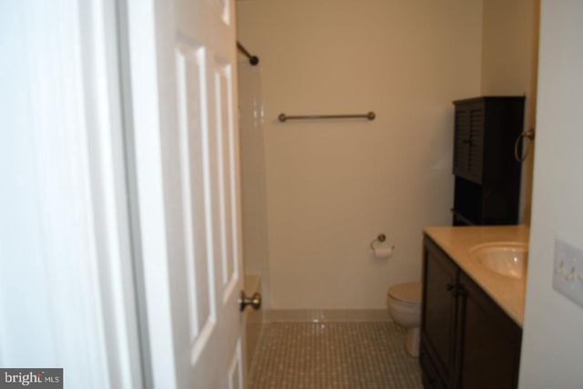 14380 GRINGSBY CT, Centreville, VA 20120