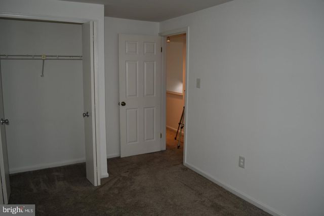 14380 GRINGSBY CT, Centreville, VA 20120