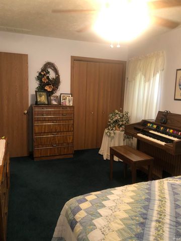 605 E Jackson Street, Mulberry, IN 46058