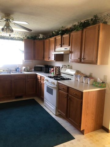 605 E Jackson Street, Mulberry, IN 46058