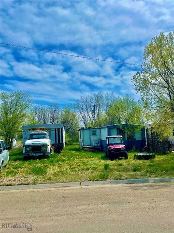 730 Utah Street, Chinook, MT 59523