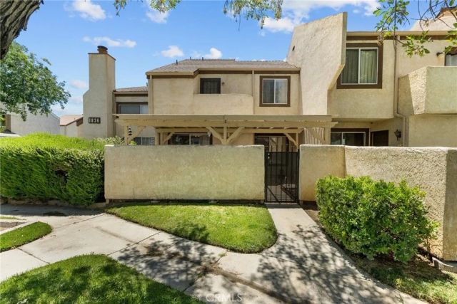 1836 E Avenue J2 5, Lancaster, CA 93535