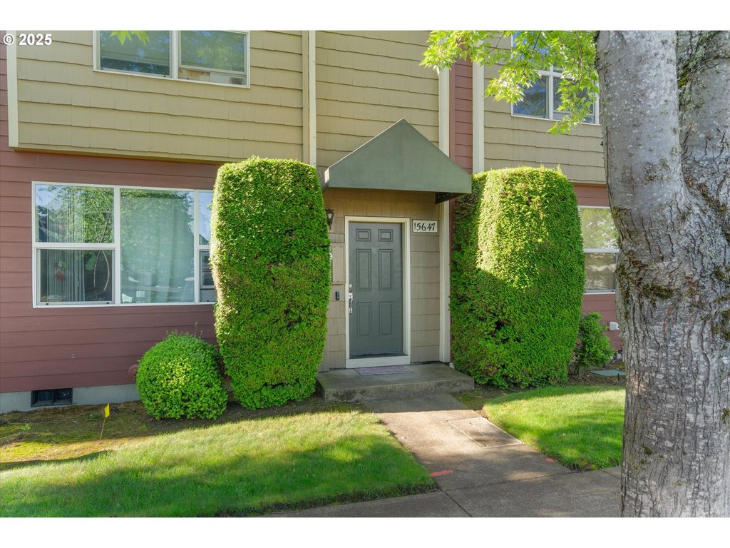 15647 Ne BEECH St, Portland, OR 97230