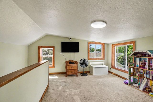 220 2nd Avenue, Tawas City, MI 48763