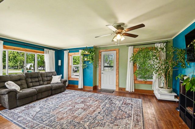 220 2nd Avenue, Tawas City, MI 48763