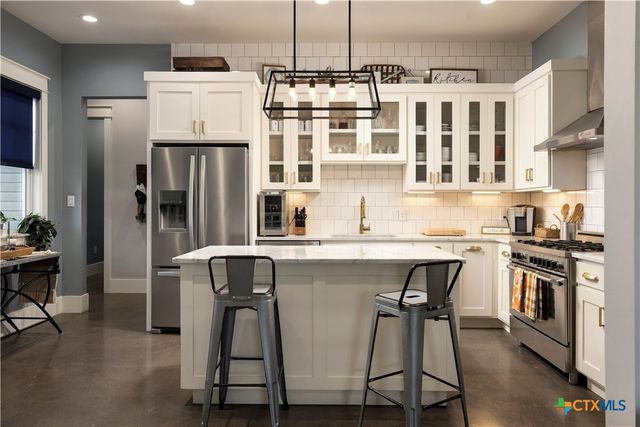 1112 Hauptstrasse, New Braunfels, TX 78130