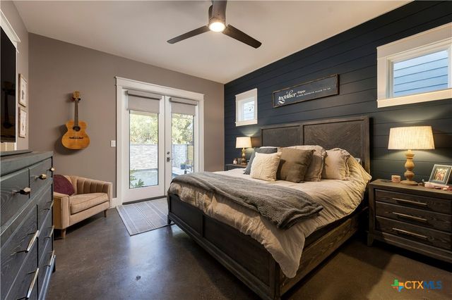 1112 Hauptstrasse, New Braunfels, TX 78130