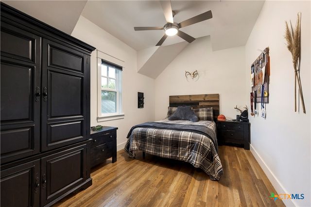 1112 Hauptstrasse, New Braunfels, TX 78130