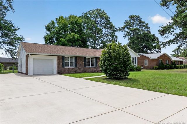 614 Garfield Drive, Fayetteville, NC 28303