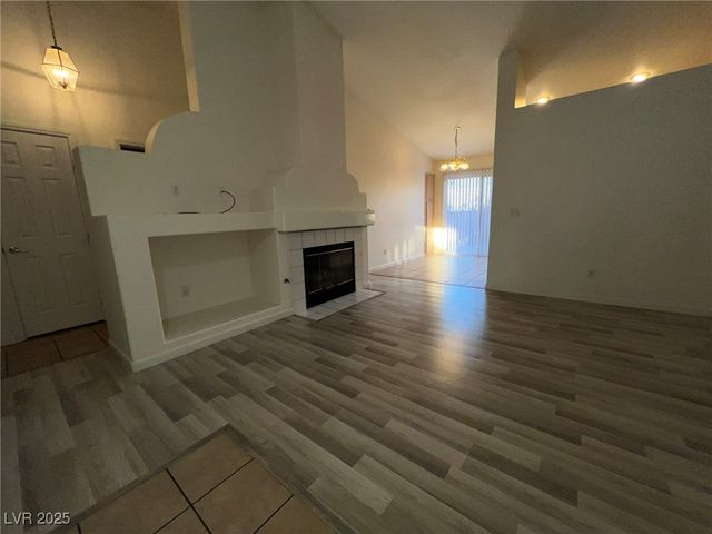 1708 Eagle Peak Way, Las Vegas, NV 89134