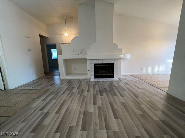 1708 Eagle Peak Way, Las Vegas, NV 89134