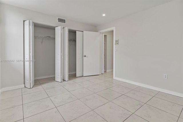 8631 NW 4th Terrace 1001, Miami, FL 33126