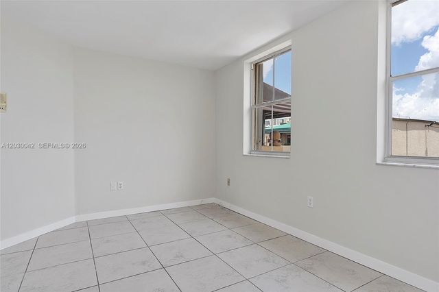 8631 NW 4th Terrace 1001, Miami, FL 33126