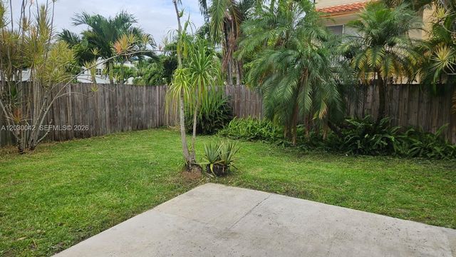 8631 NW 4th Terrace 1001, Miami, FL 33126