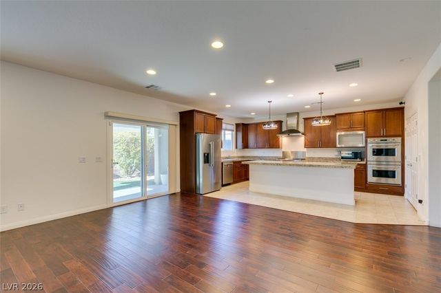 10465 Saddle Mountain Street, Las Vegas, NV 89178