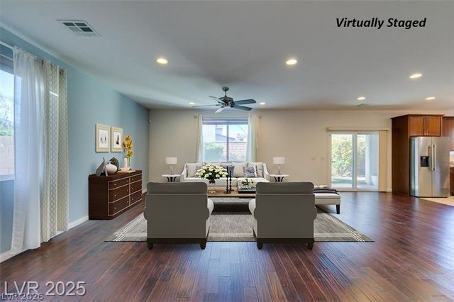 10465 Saddle Mountain Street, Las Vegas, NV 89178