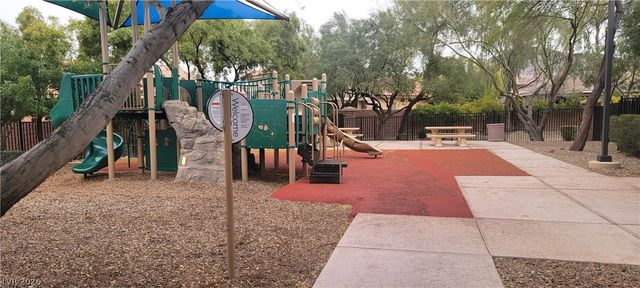 10465 Saddle Mountain Street, Las Vegas, NV 89178