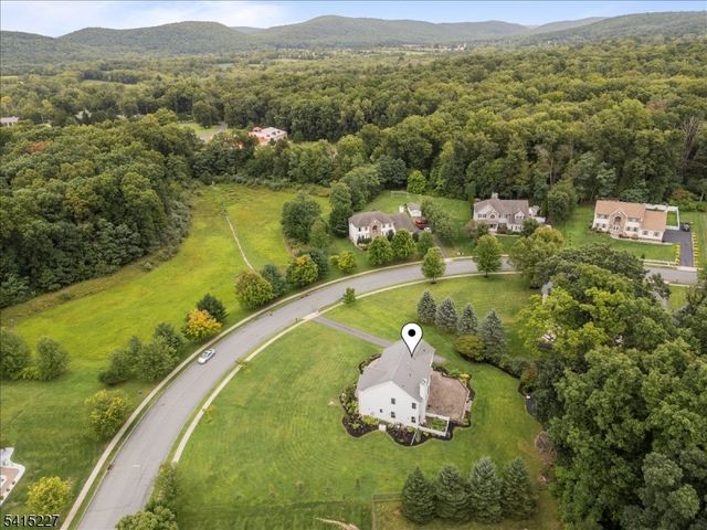 14 Elizabeth Ave, Washington Twp., NJ 07882