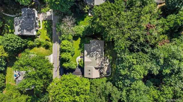 165 High Street, Hastings-on-hudson, NY 10706