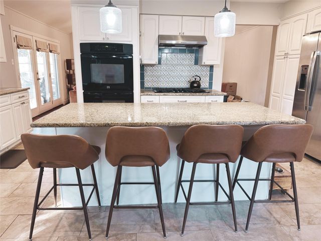 10734 Glenfield Court, Houston, TX 77096