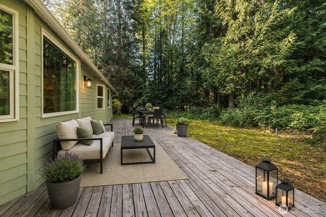 113 N Jensen Road, Port Angeles, WA 98362
