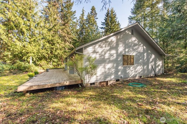 113 N Jensen Road, Port Angeles, WA 98362