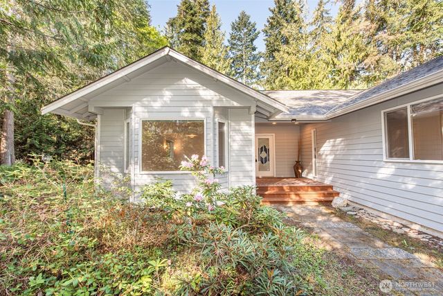 113 N Jensen Road, Port Angeles, WA 98362
