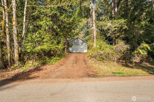 113 N Jensen Road, Port Angeles, WA 98362