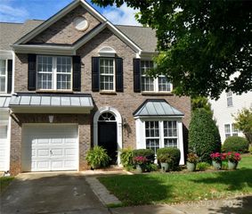 111 Beverly Chase Lane, Mooresville, NC 28117