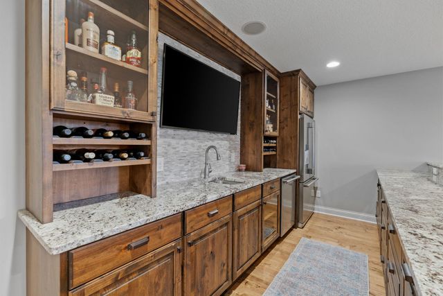 14183 Abbeyfield Court, Rosemount, MN 55068