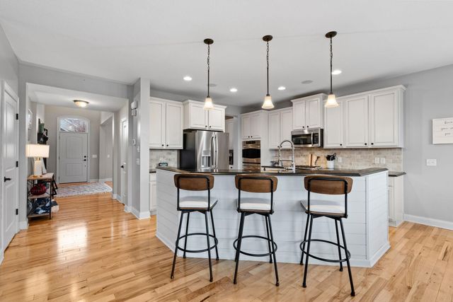 14183 Abbeyfield Court, Rosemount, MN 55068