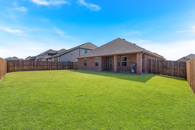 544 Spirehaven Drive, Fate, TX 75087