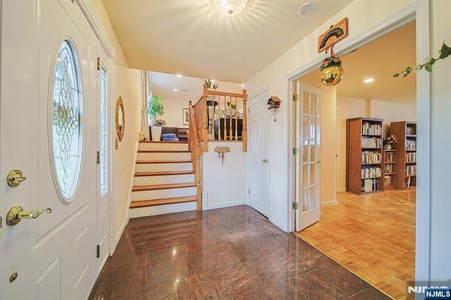 18 Carter Street, Norwood, NJ 07648