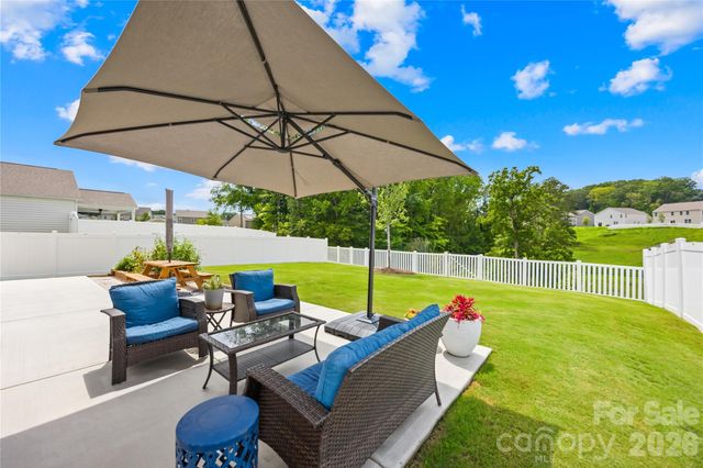 705 Saddlebred Lane, Locust, NC 28097