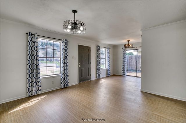 2807 Sprucewood Street A, Bryan, TX 77801