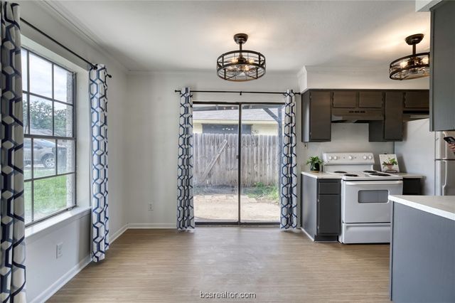 2807 Sprucewood Street A, Bryan, TX 77801