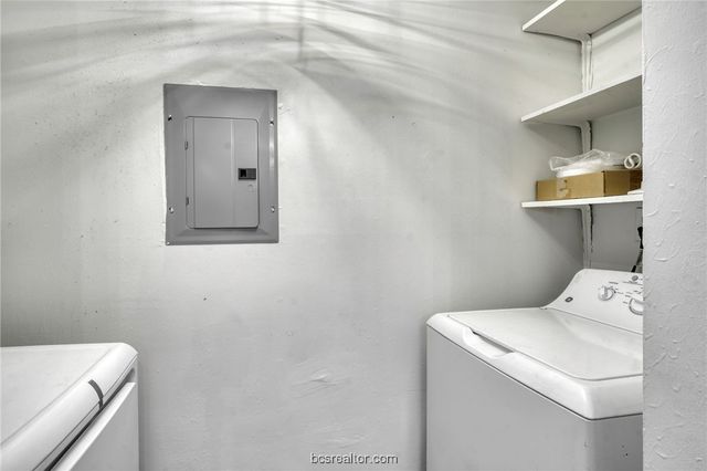 2807 Sprucewood Street A, Bryan, TX 77801