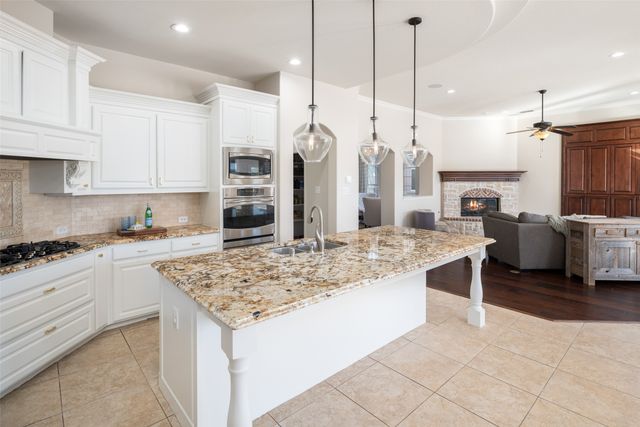 4463 Chevy Chase Lane, Frisco, TX 75033