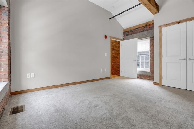 58 13th Street T-105, Boston, MA 02129