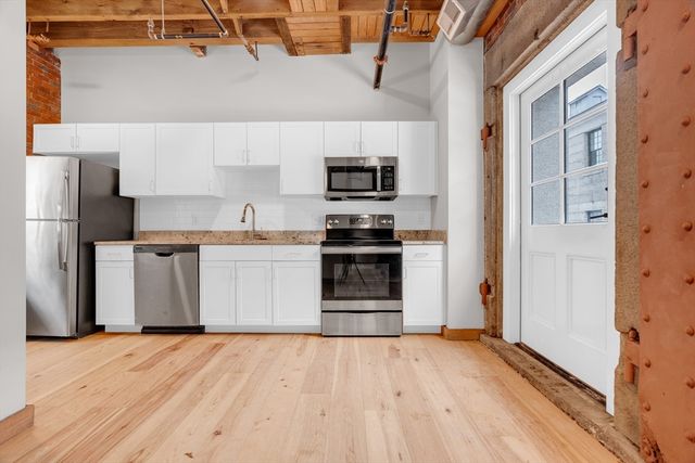 58 13th Street T-105, Boston, MA 02129