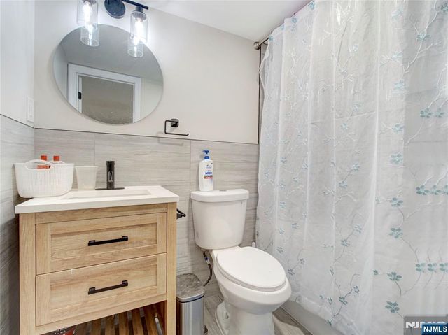 38 Orchard Place, Irvington, NJ 07111