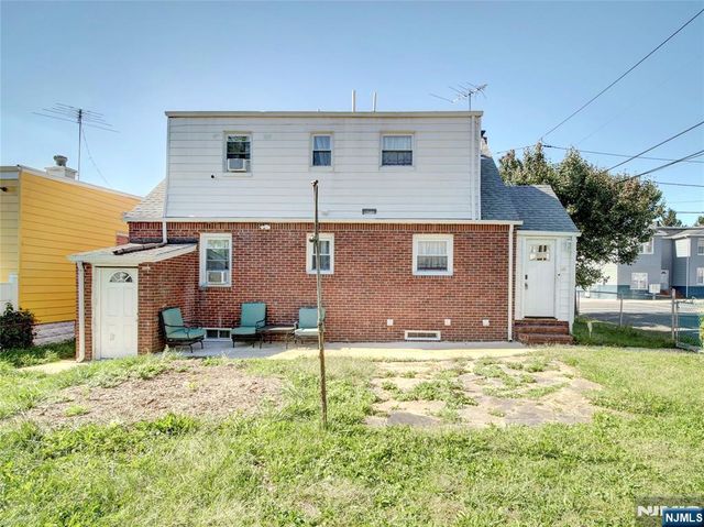 38 Orchard Place, Irvington, NJ 07111