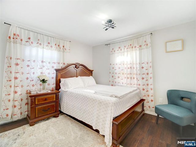 38 Orchard Place, Irvington, NJ 07111