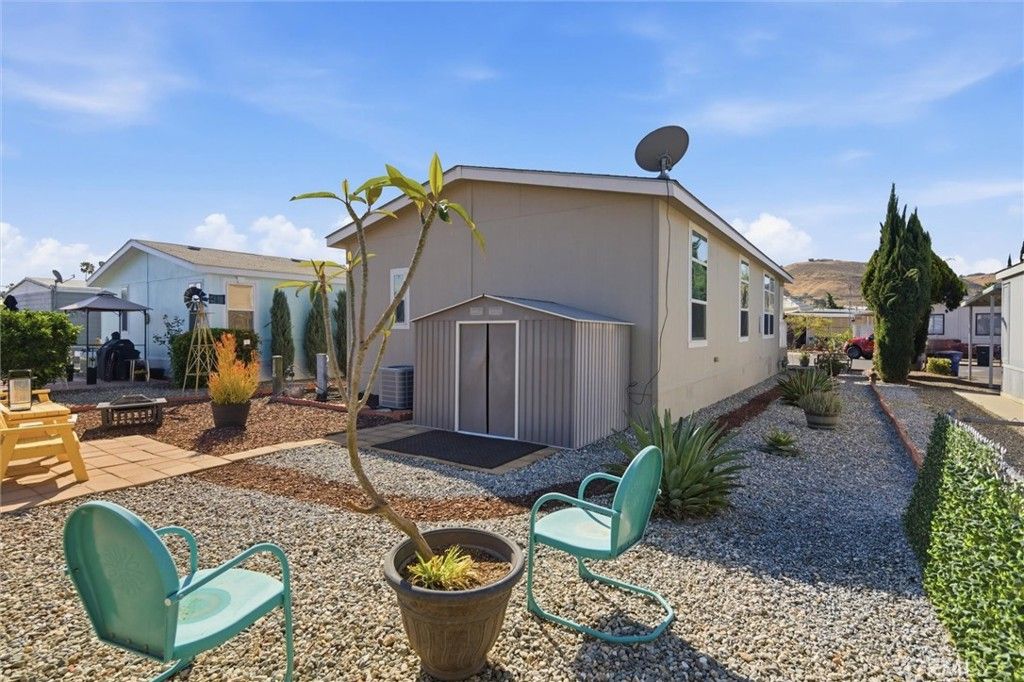 Image 19 of property listing at 3700 Buchanan 103, Riverside, CA 92503