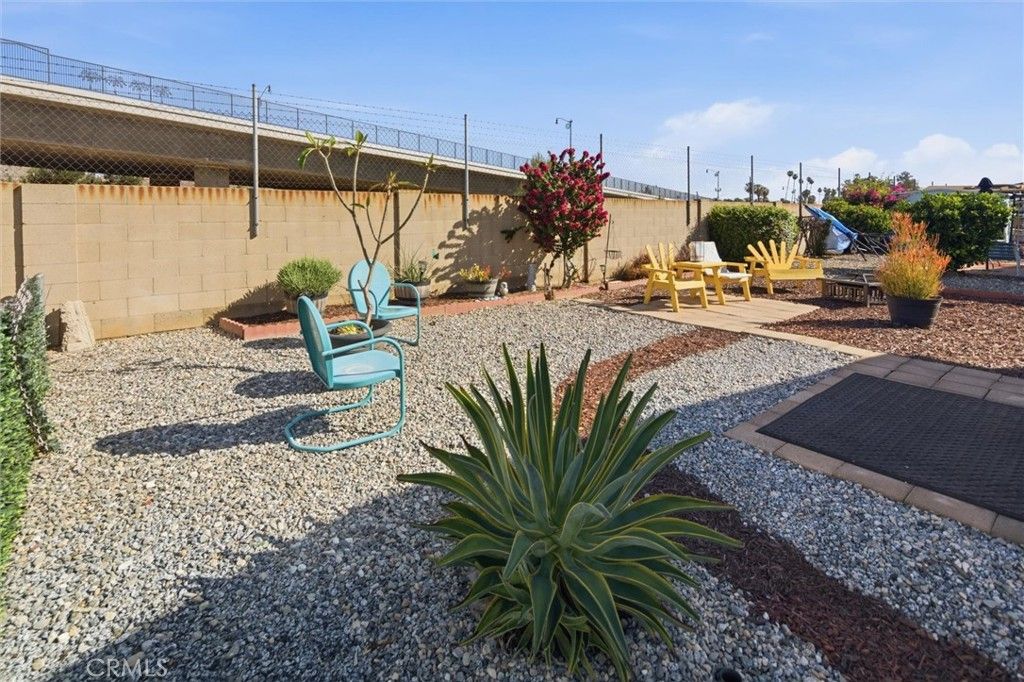 Image 21 of property listing at 3700 Buchanan 103, Riverside, CA 92503