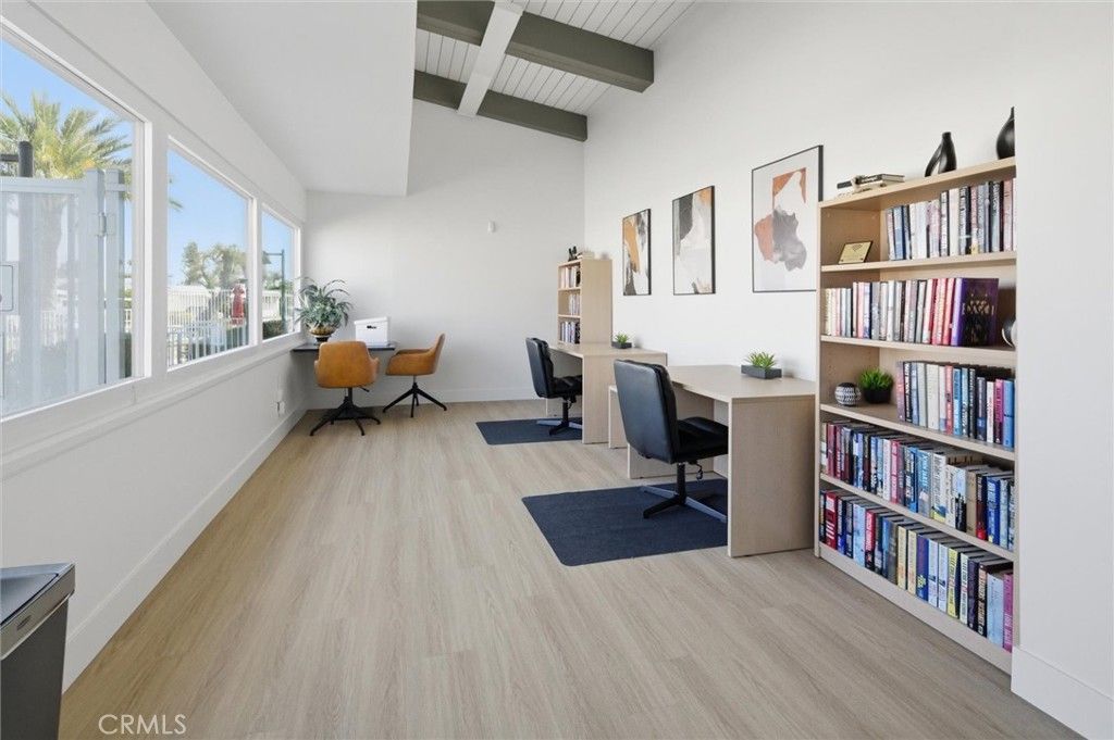 Image 28 of property listing at 3700 Buchanan 103, Riverside, CA 92503