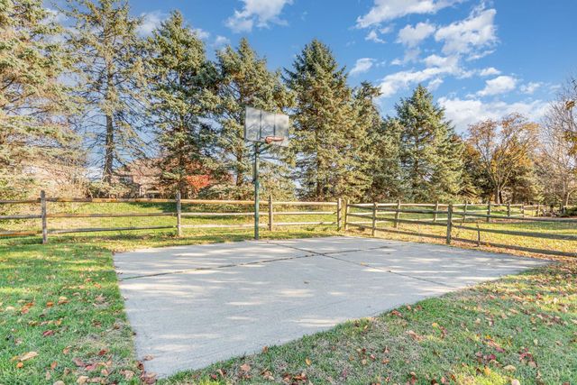 7606 Providence Woods Court, West Chester, OH 45069