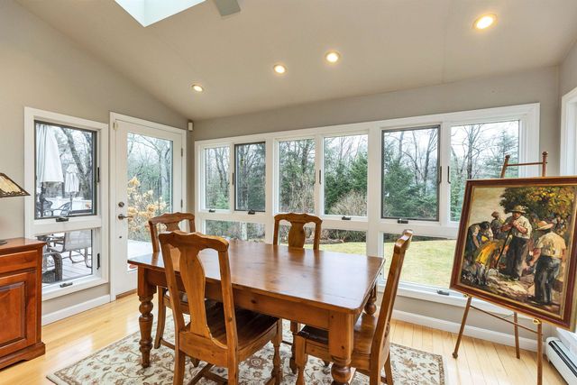 7 village woods Drive, Amherst, NH 03031