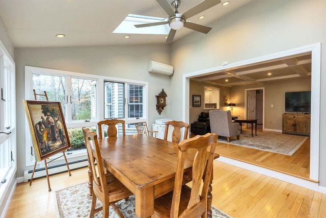 7 village woods Drive, Amherst, NH 03031