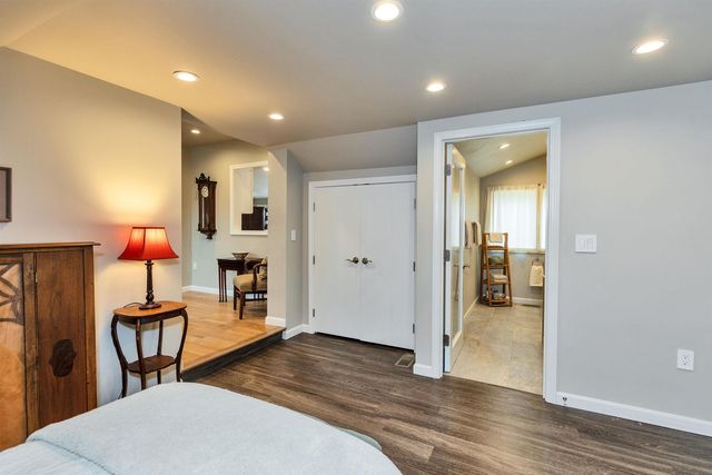 7 village woods Drive, Amherst, NH 03031